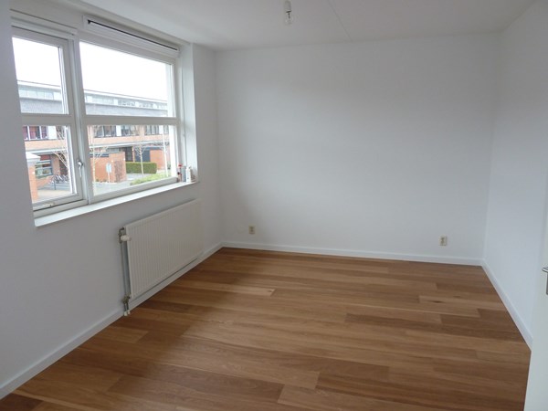 Fam. Meijs uit de Meern.
Lamelparket 15x190mm. 
Naturel geolied. 
Na behandeld met Osmo mat / transparant 3062.   