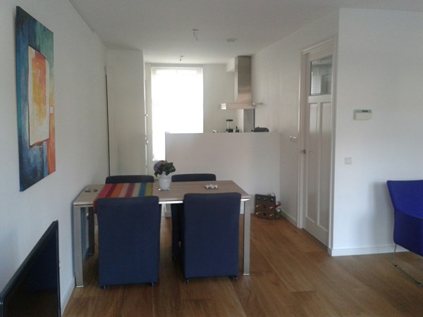 Fam. Doelman uit Nieuwegein.
Duoplanken 19 x235mm naturel geolied.
Na behandeld met de Osmo hardwax-olie mat/transparant 3062.