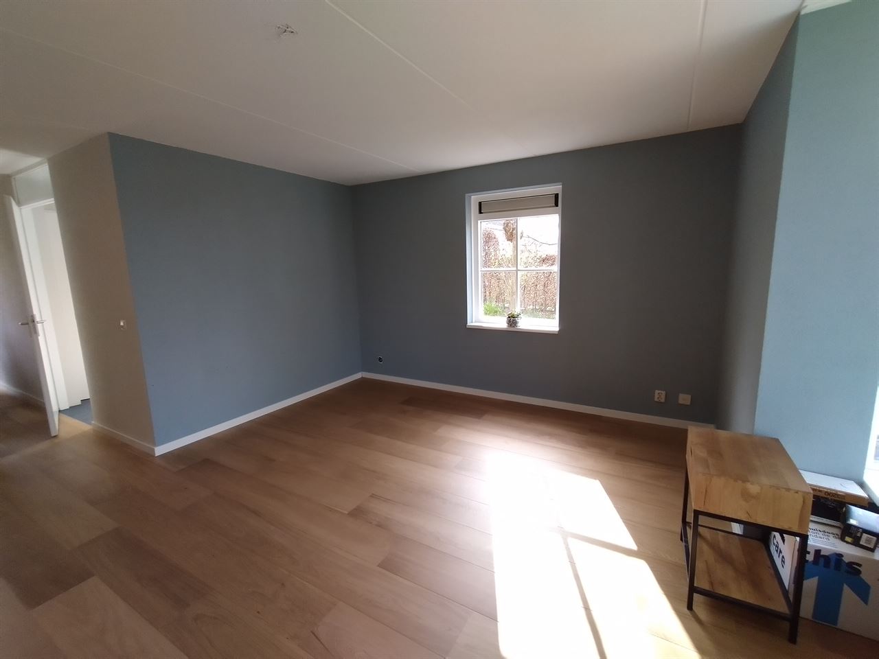 Eiken duoplank 19x235 naturel geolied.
Afgewerkt met Osmo 3062.