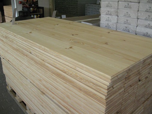 Grenen 180mm. Onbehandeld.