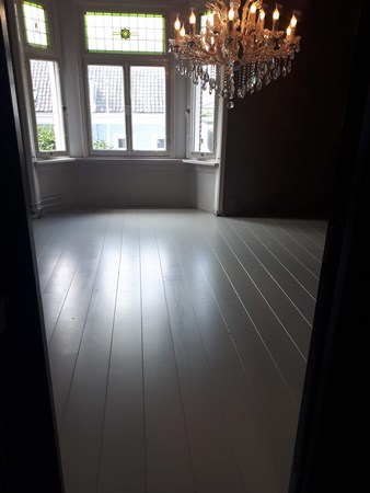 Fam. Thielen uit Breda.
Grenen vloerplanken 21mm dik 195mm breed en 2m lang.
Vloer is 2x in de grondlak gezet en daarna 2x afgelakt.
Sikkens Rubbol BL Primer
Sikkens Rubbol BL Satura
Kleur F8.06.64
Fam. Thielen uit Breda.
Grenen vloerplanken 21mm dik 195mm breed en 2m lang.
Vloer is 2x in de grondlak gezet en daarna 2x afgelakt.
Sikkens Rubbol BL Primer
Sikkens Rubbol BL Satura
Kleur F8.06.64