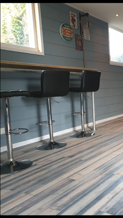 Grenen vloer Sable 15x120 (2 kleuren geolied + verouderd)
Kant & klaar.