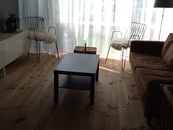 Jacuzzi ruimte.
Gebouwd door ALLROUND VAN DER KROON
uit Pannerden.             
Grenen vloerdelen 195mm A.
        