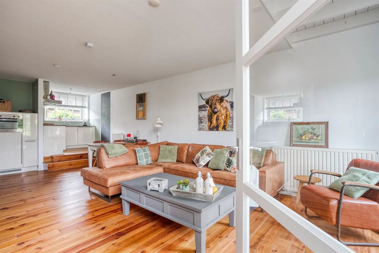 Chené gelakt 20x120 (2e keus)