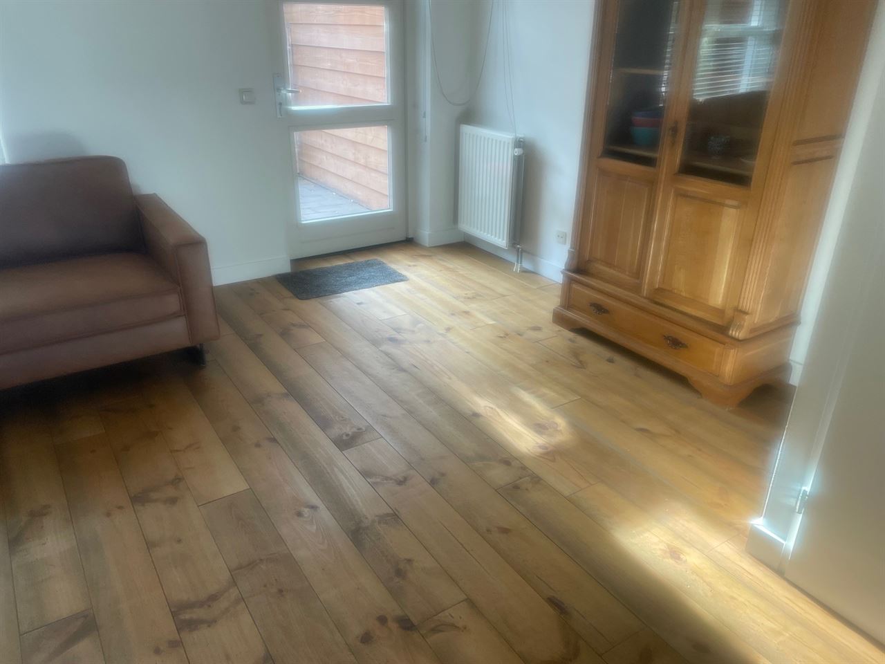 Grenen 170mm praline geolied 2e keus.