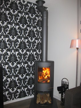 Fam. van Dam uit Wageningen. TT20 van TermaTech. Deense kachel.