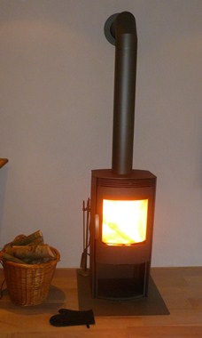 Fam. Roseboom Bennekom. TermaTech tt40. (Deense kachel)