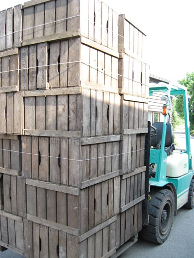 Hollandse 3-lats veilingkisten.
30x36x56cm.