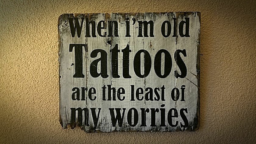 Gemaakt van de 2 lats kisten 26x35x60cm B keus.

Informatie voor het laten maken van dit soort kunstwerken kunt u vinden op:
WWW.FUELFORALL.NL