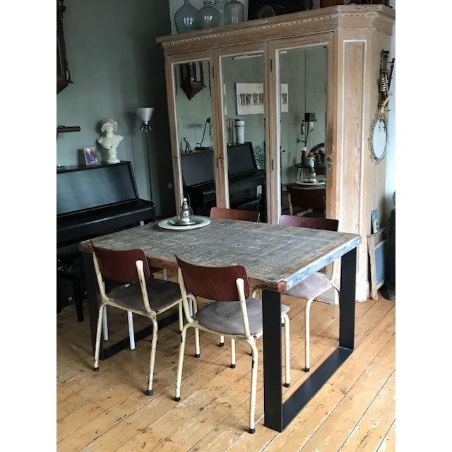Tafel gemaakt van steenschot 1m x 1m45.
Gebruik gemaakt van onze poten die wij ook verkopen. Tafel gemaakt van steenschot 1m x 1m45.
Gebruik gemaakt van onze poten die wij ook verkopen.