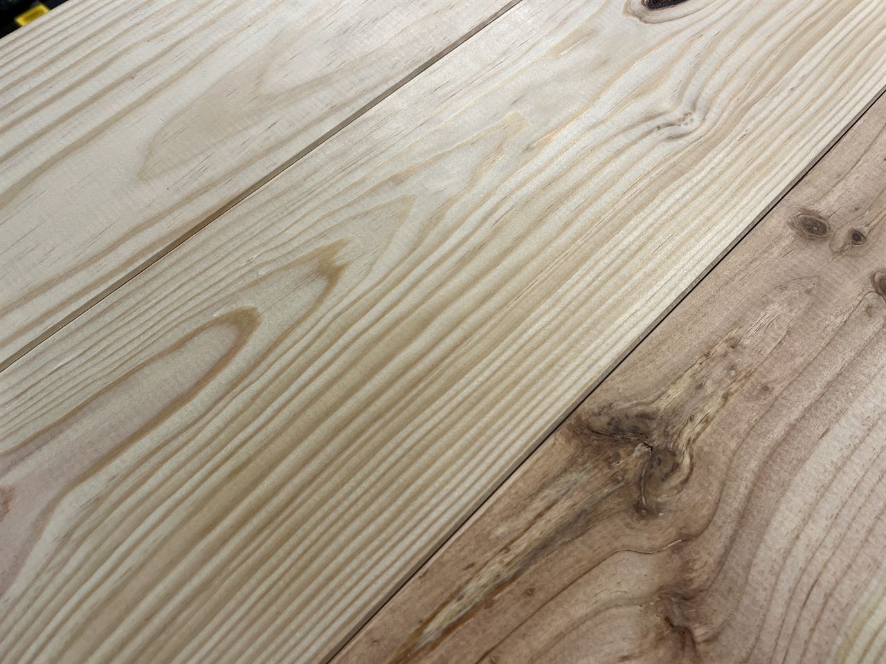 Grenen planken / vloerdelen 18x140 Declasse