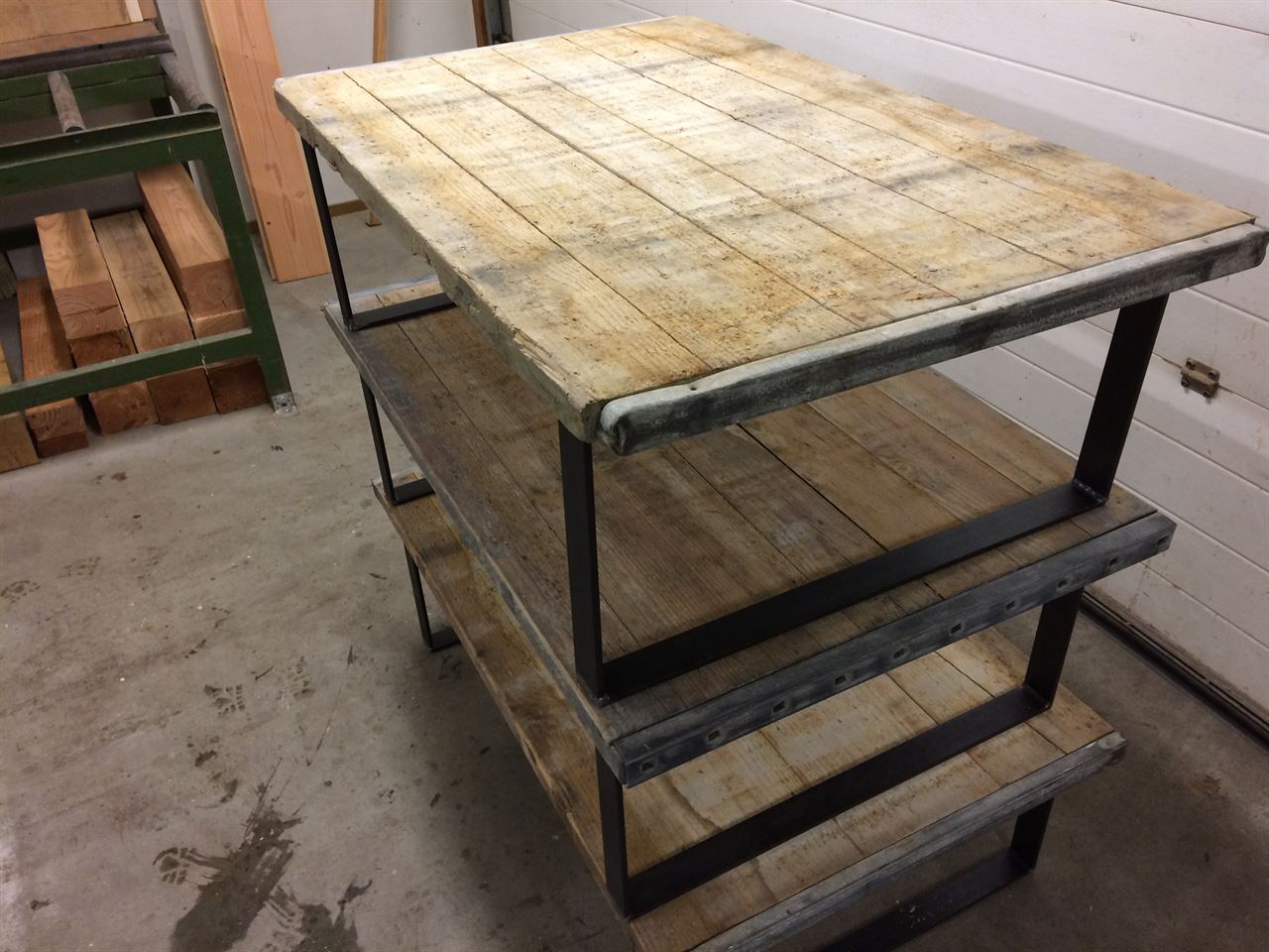 Salontafel gemaakt van steenschot 0,60 x 1m20