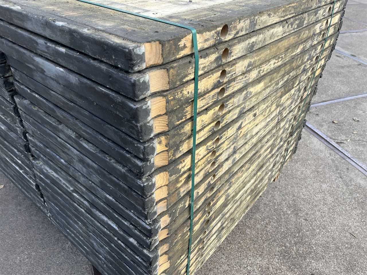 65 x 130