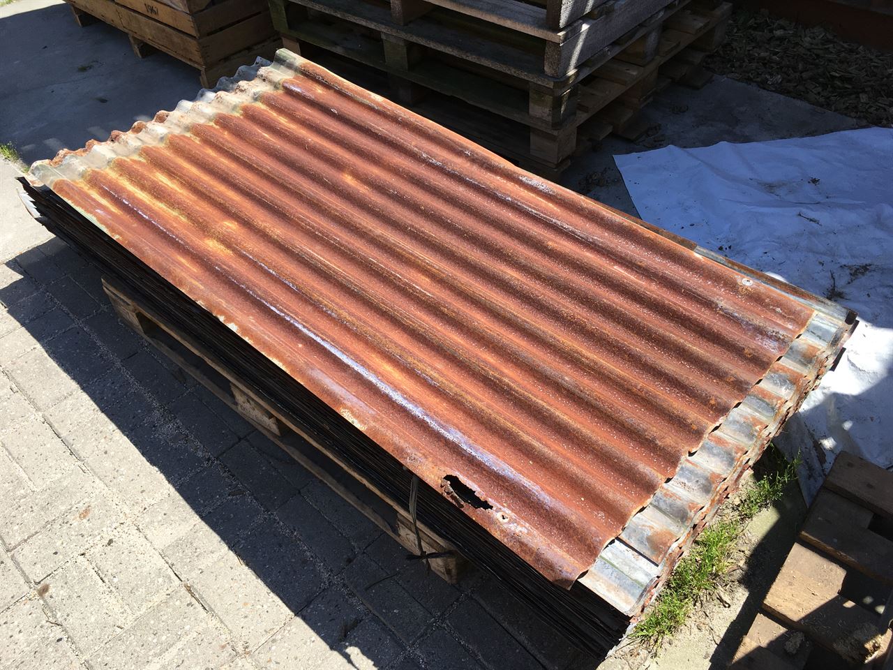 Oude zinken dakplaten