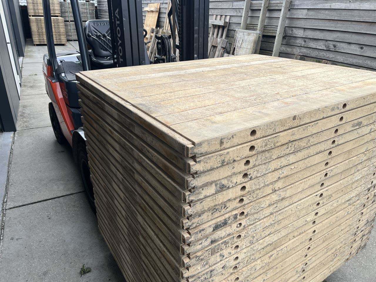 Steenschotten 111 x 140 (Hardhout)