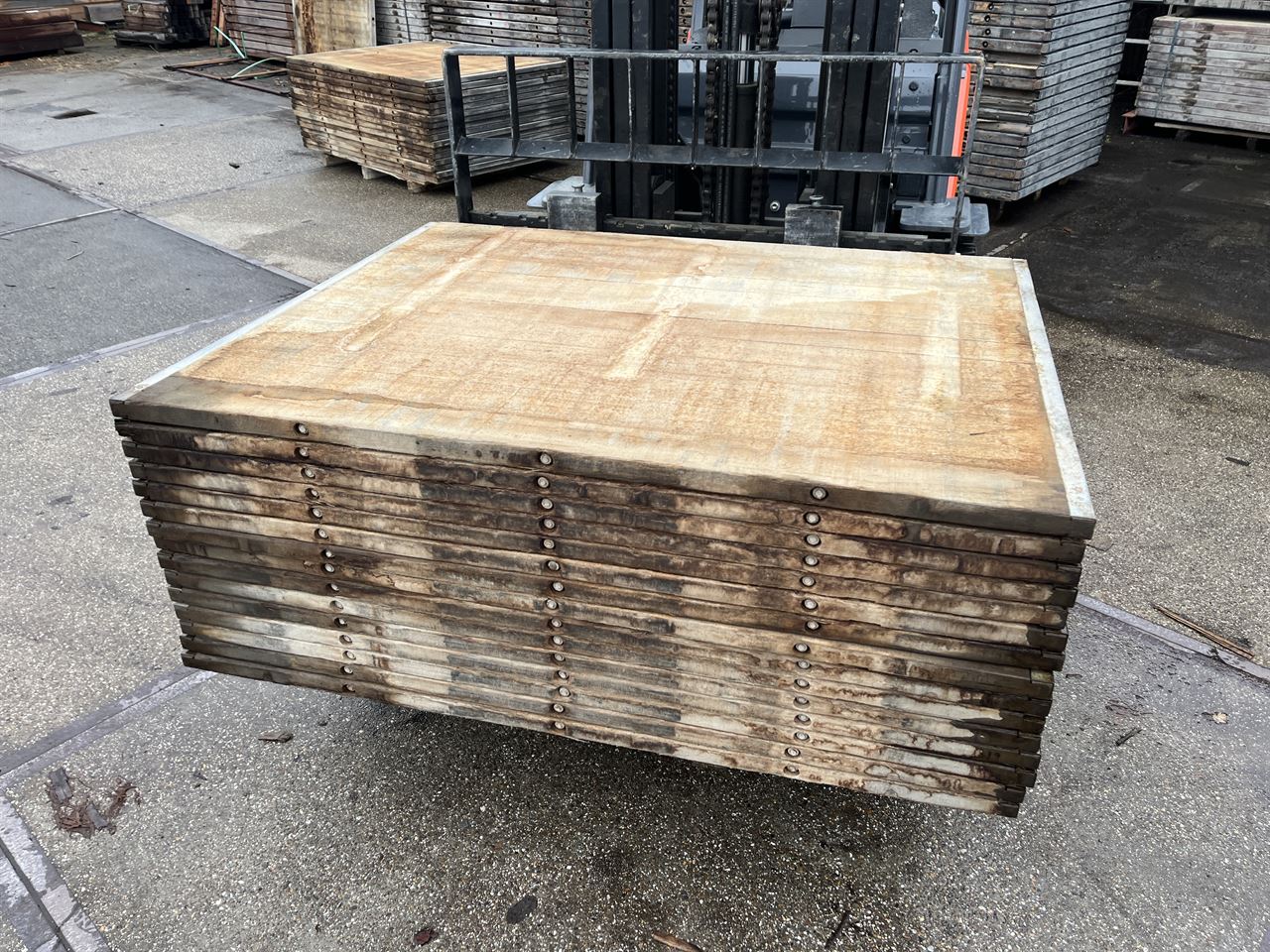 Steenschotten Hardhout 110x140 (32mm dik)