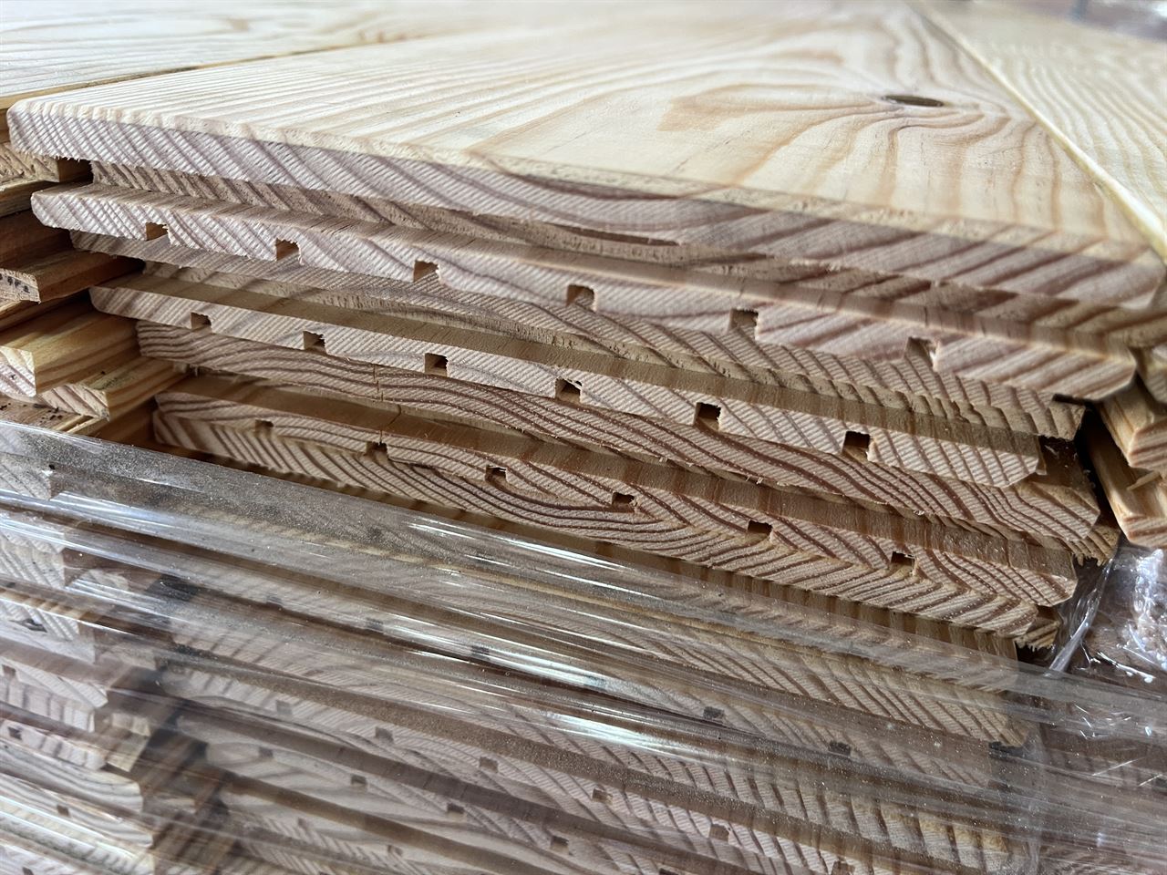 GRENEN PLANKEN GESTOPT(niet geschuurd) 20x170
