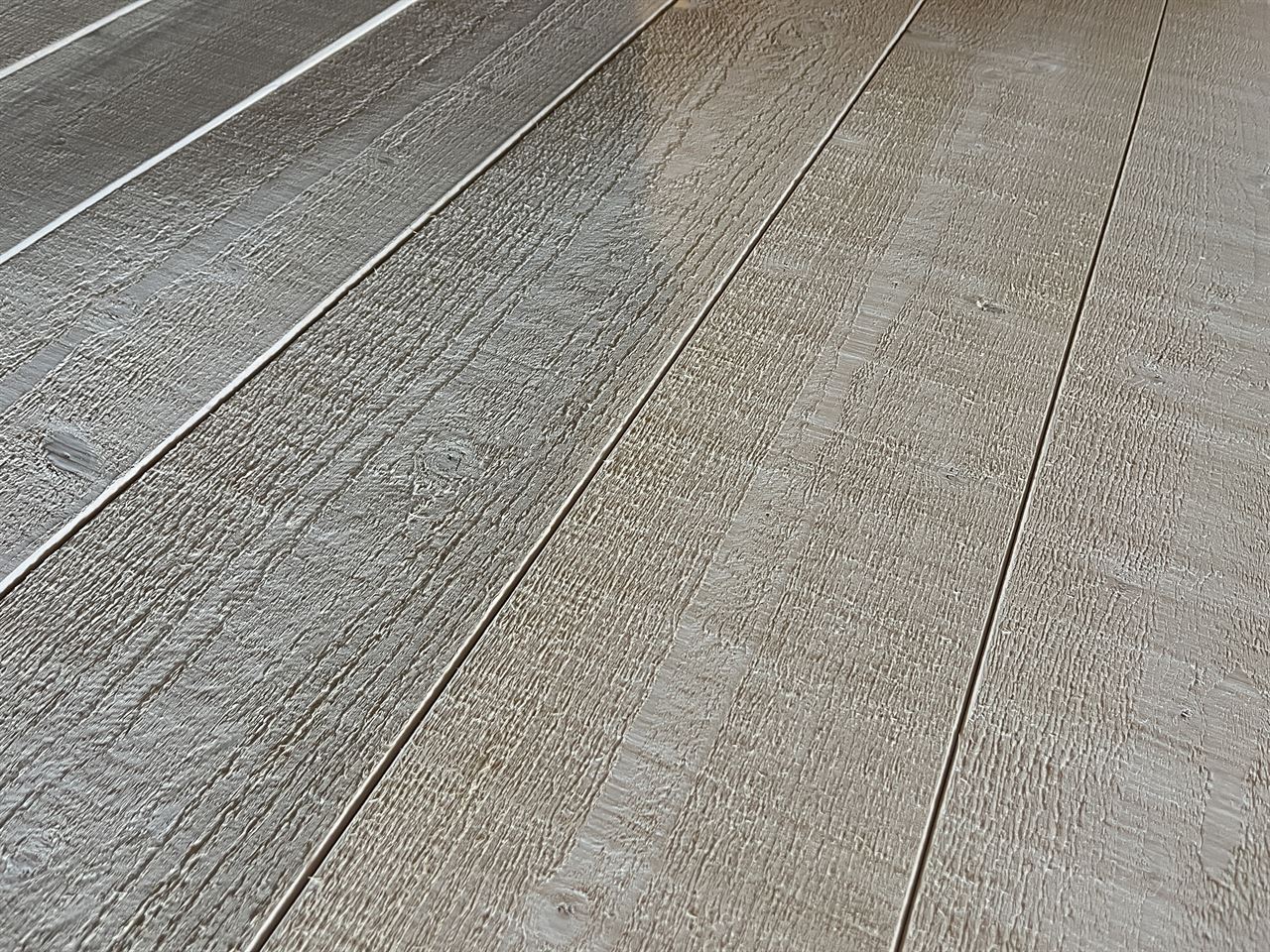 Vuren fijnbezaagd wit 17x160 (2m35 & 2m50)
