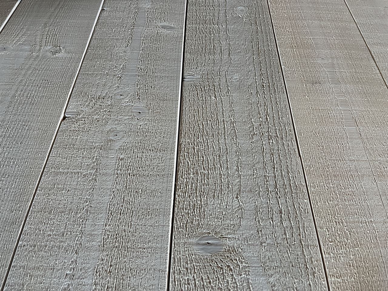Vuren fijnbezaagd wit 17x160 (2m35 & 2m50)