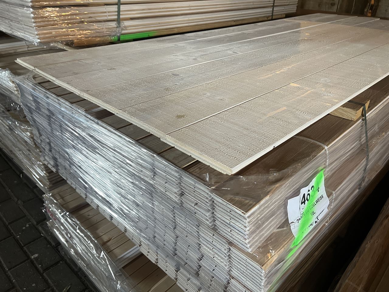 Vuren fijnbezaagd wit 17x160 (2m35 & 2m50)