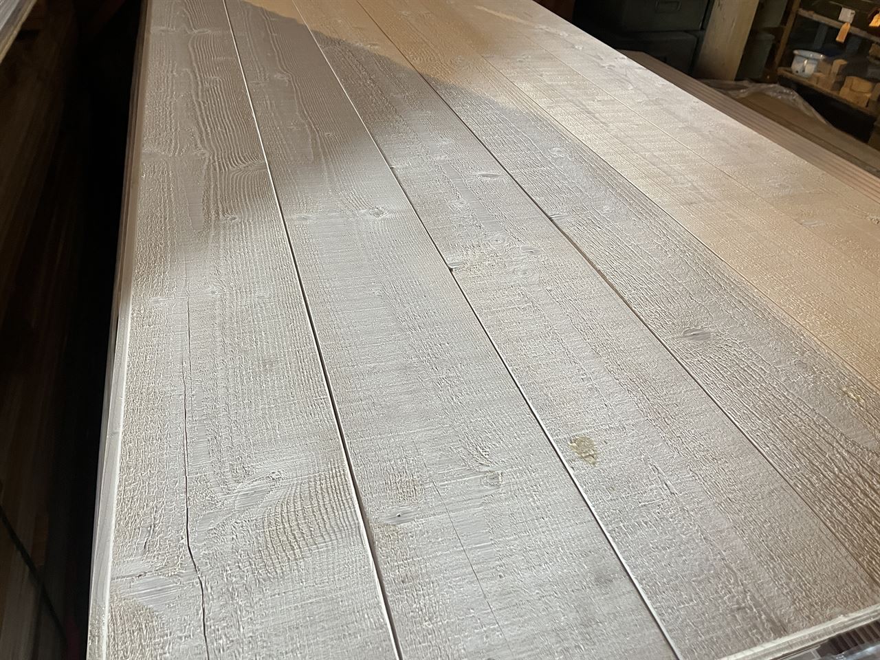 Vuren fijnbezaagd wit 17x160 (2m35 & 2m50)