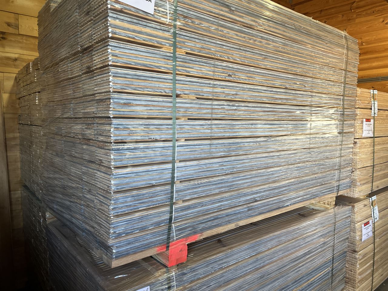 Day gelakt 20x140  (AANBIEDING / KOOPJE)