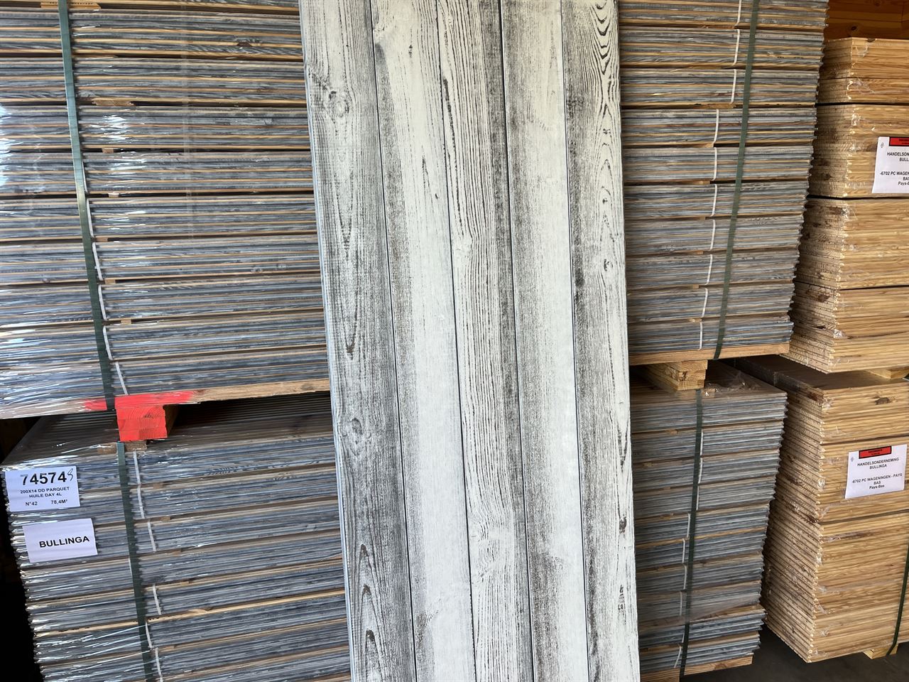 Day gelakt 20x140  (AANBIEDING / KOOPJE)