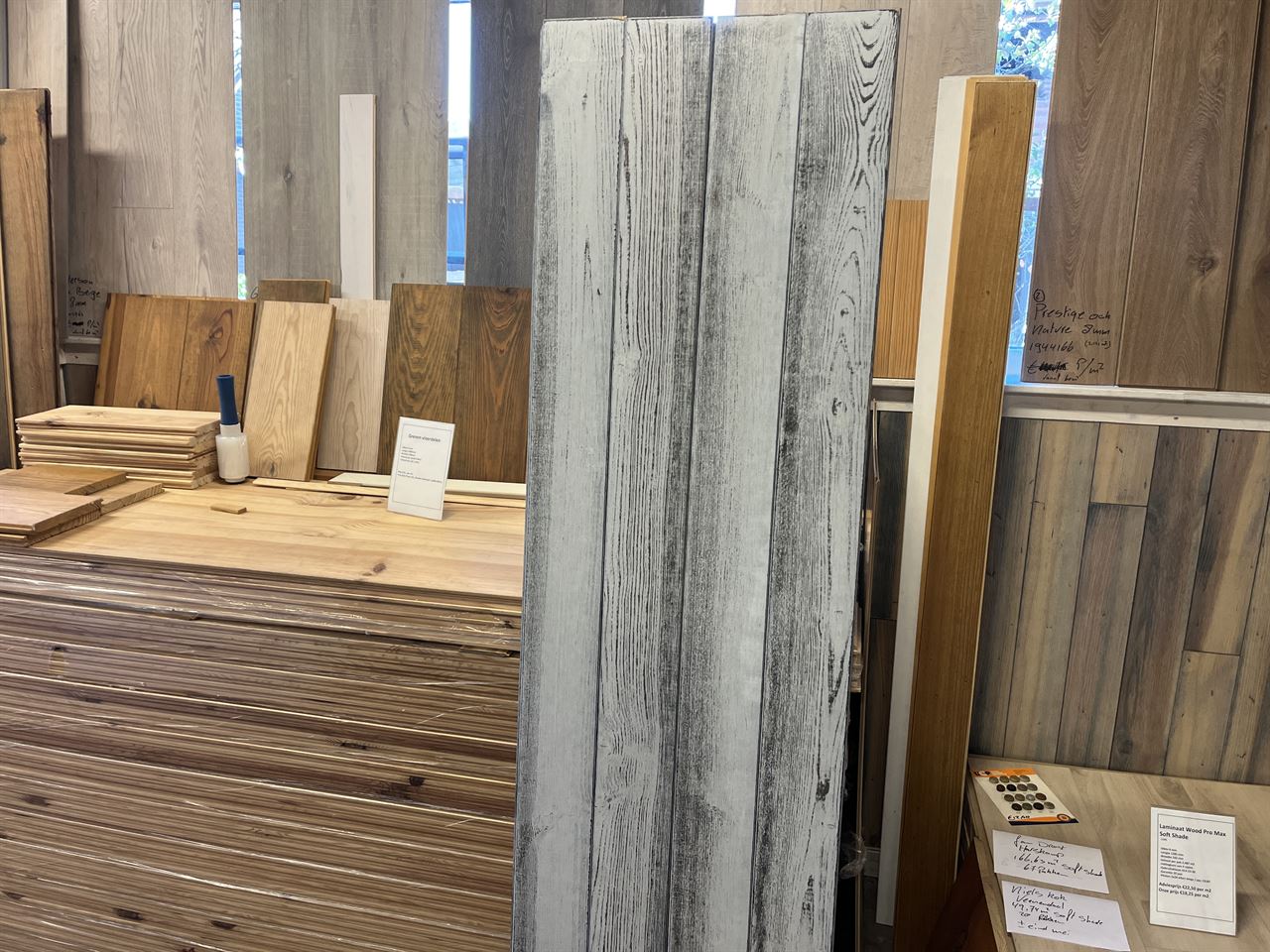 Day gelakt 20x140  (AANBIEDING / KOOPJE)