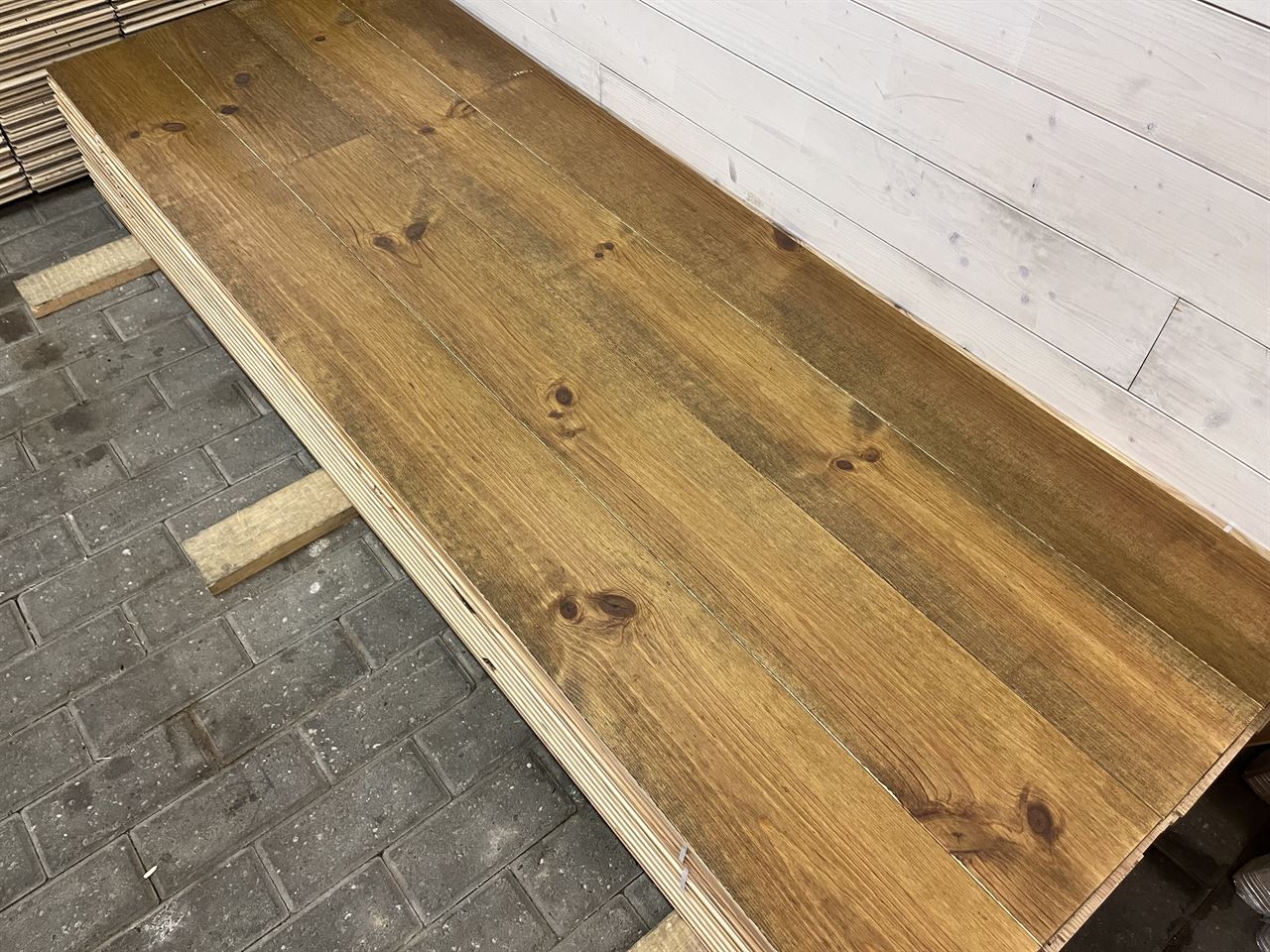 Grenen Praline geolied 20x170