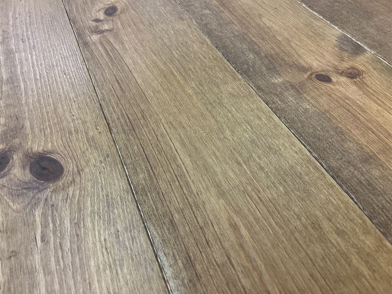 Grenen Praline geolied 20x170
