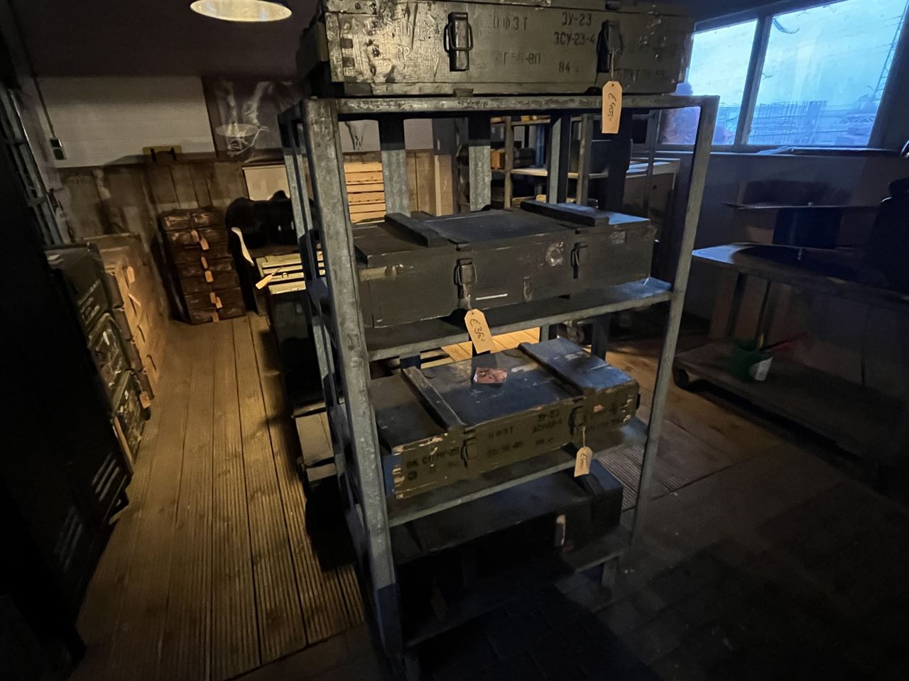 Zinken kar (met 3 legplanken)