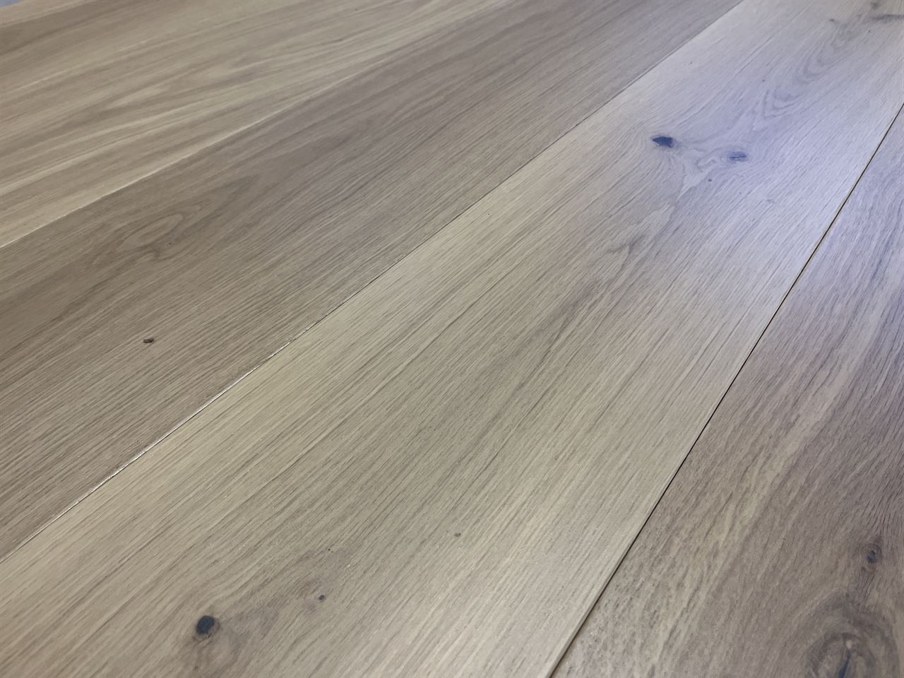 Eiken lamel 14x180 invisible gelakt