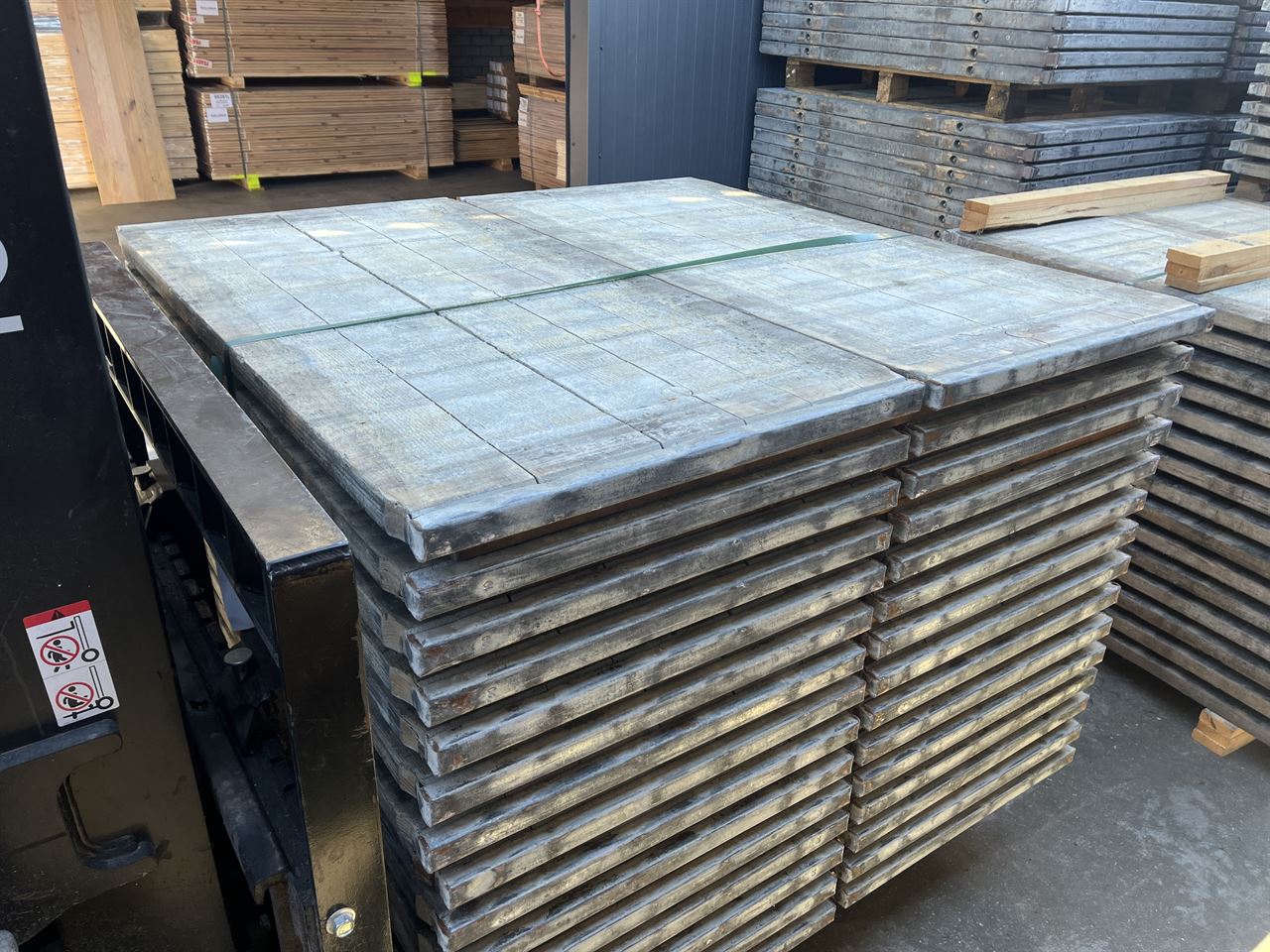 Steenschotten 65x130 (circa 36mm dik)