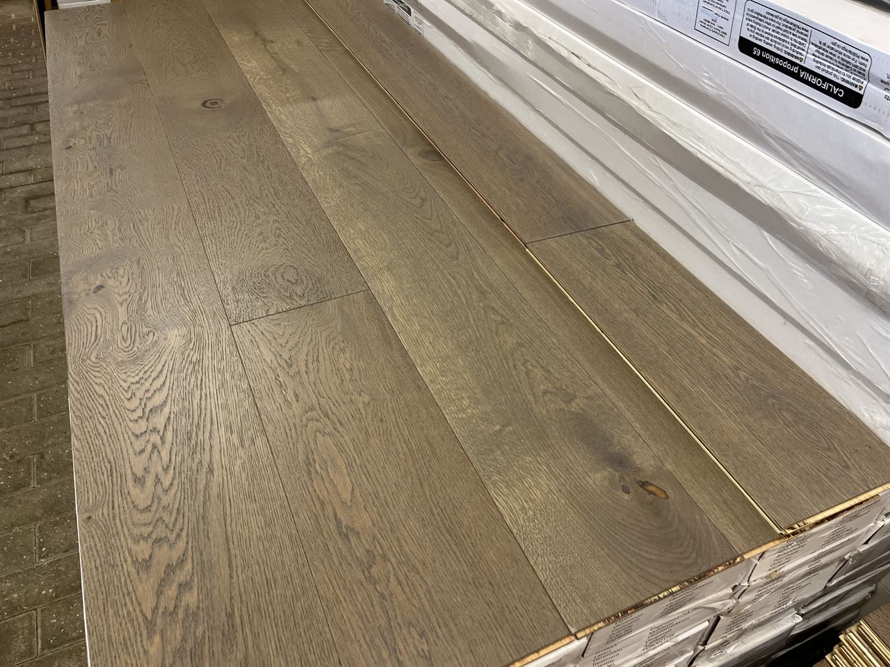 Eiken duopl. 14x220 geborsteld & gelakt AANBIEDING