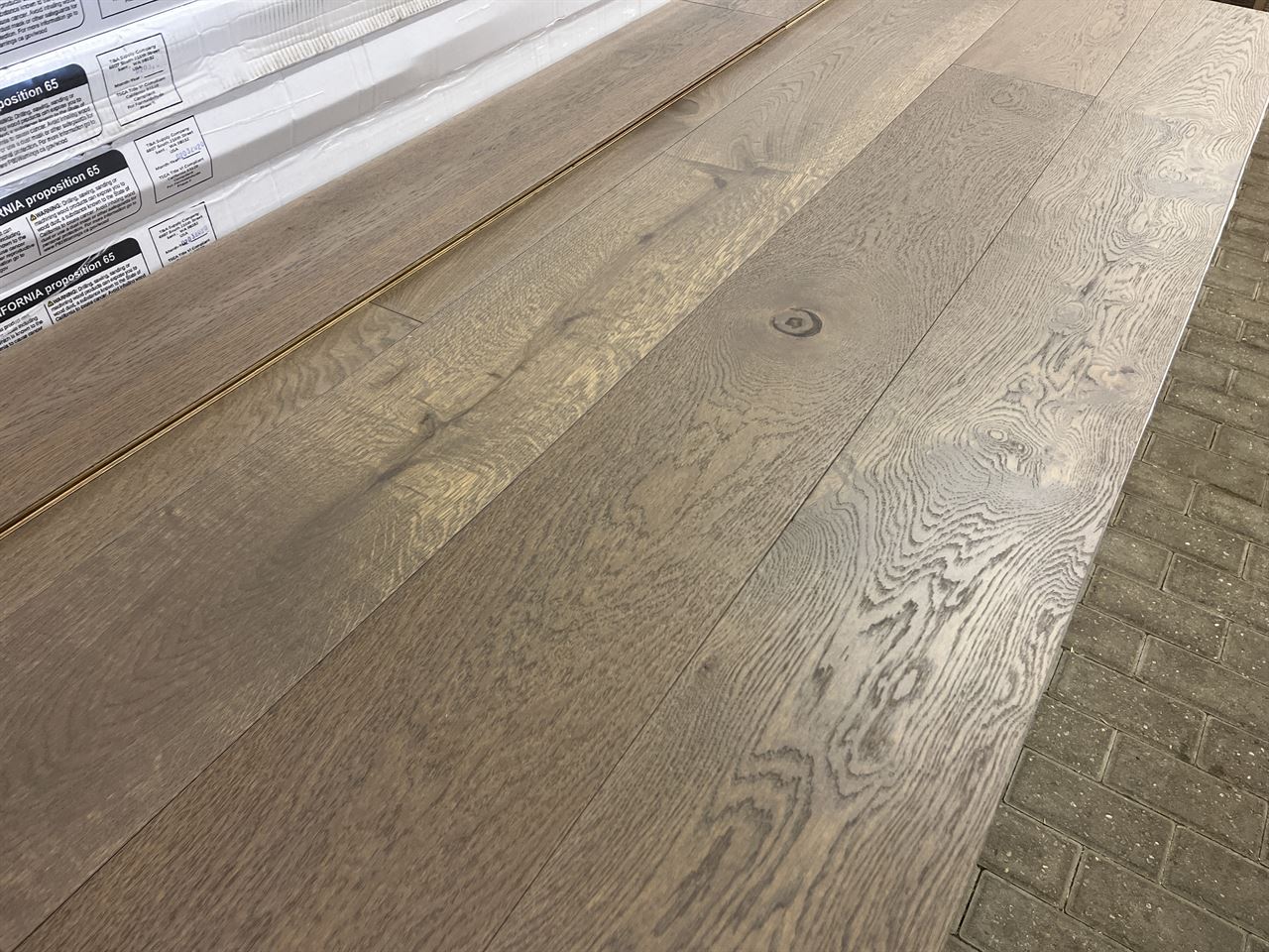 Eiken duopl. 14x220 geborsteld & gelakt AANBIEDING