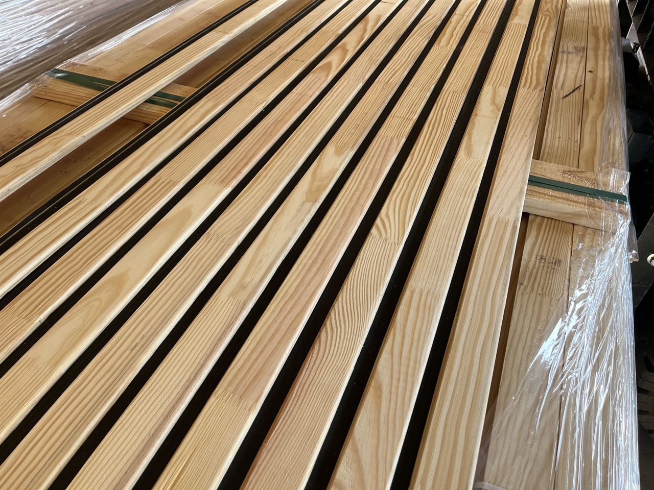 Bar Neutre wandbeschot 60mm , 3 meter lang