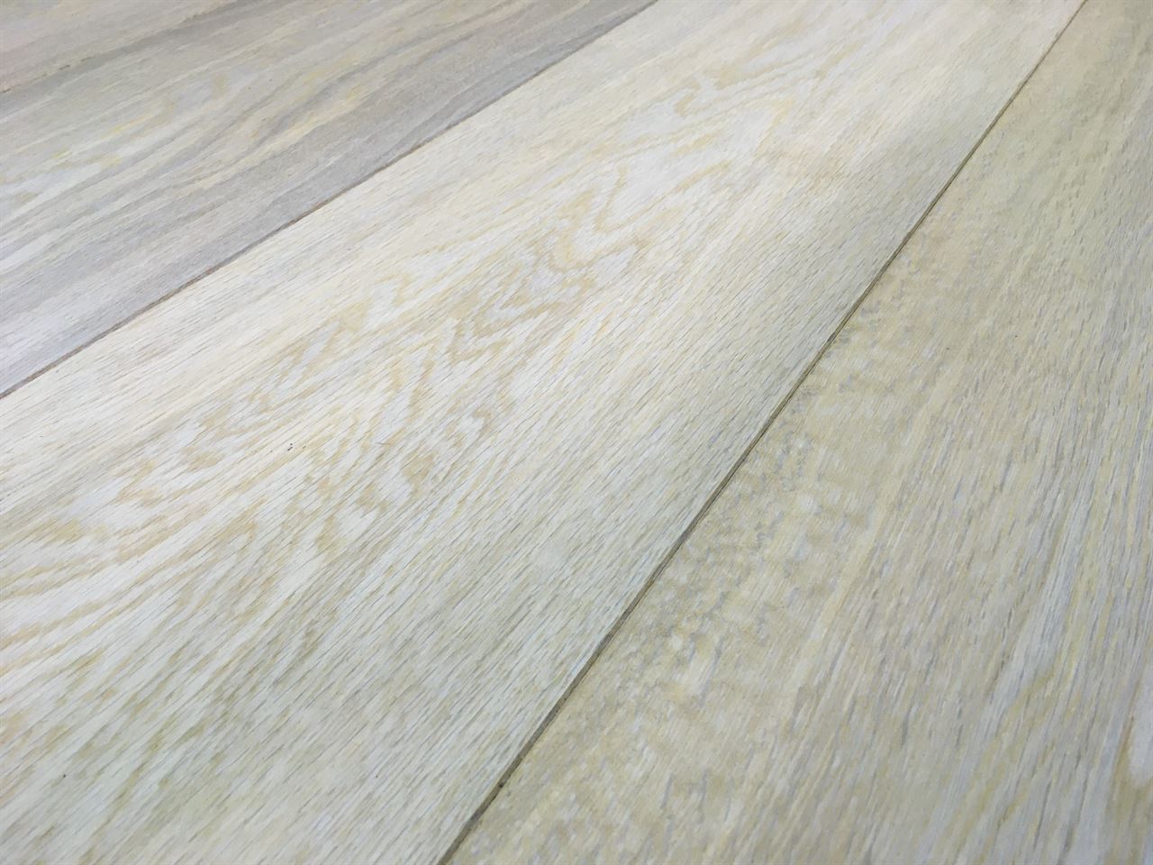 EIKEN DUOPLANKEN GEROOKT & WIT GEOLIED 19X235