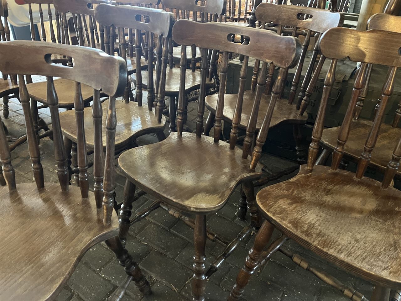 Houten spijlstoelen - Kroeg Stoelen